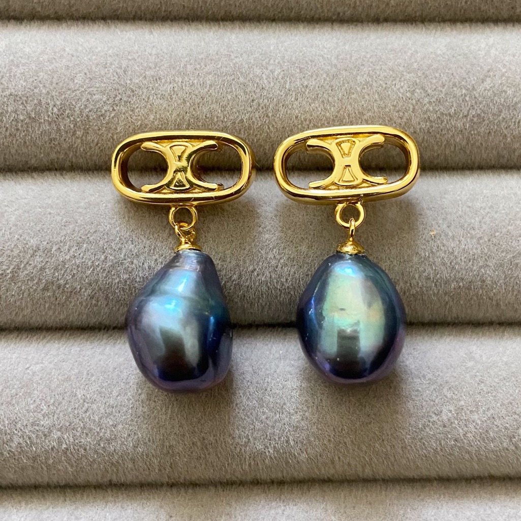 Aurora Color Tahitian Black Baroque Pearl Triumphe Earrings 18kp Sliver 118$